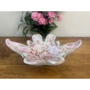 Vintage Pink White Cased Art Glass Bowl Gold Aventurine Hand Blown MCM Retro‎